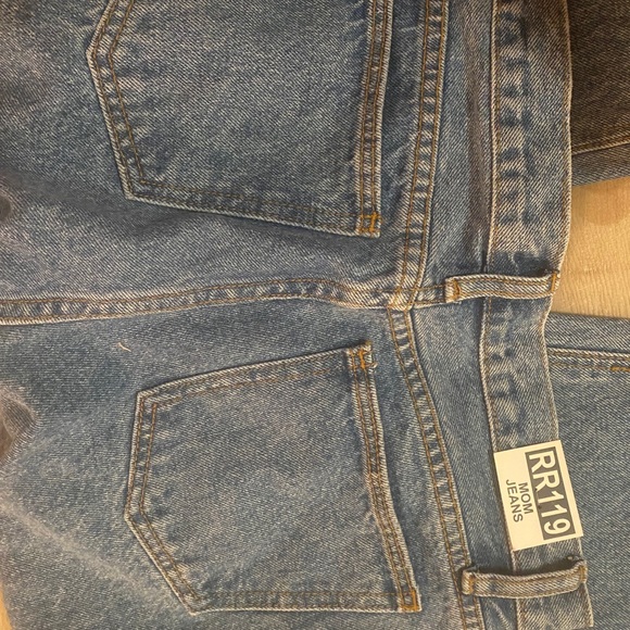 BNWT Brandy Melville Denim Jeans Carly - Picture 4 of 4